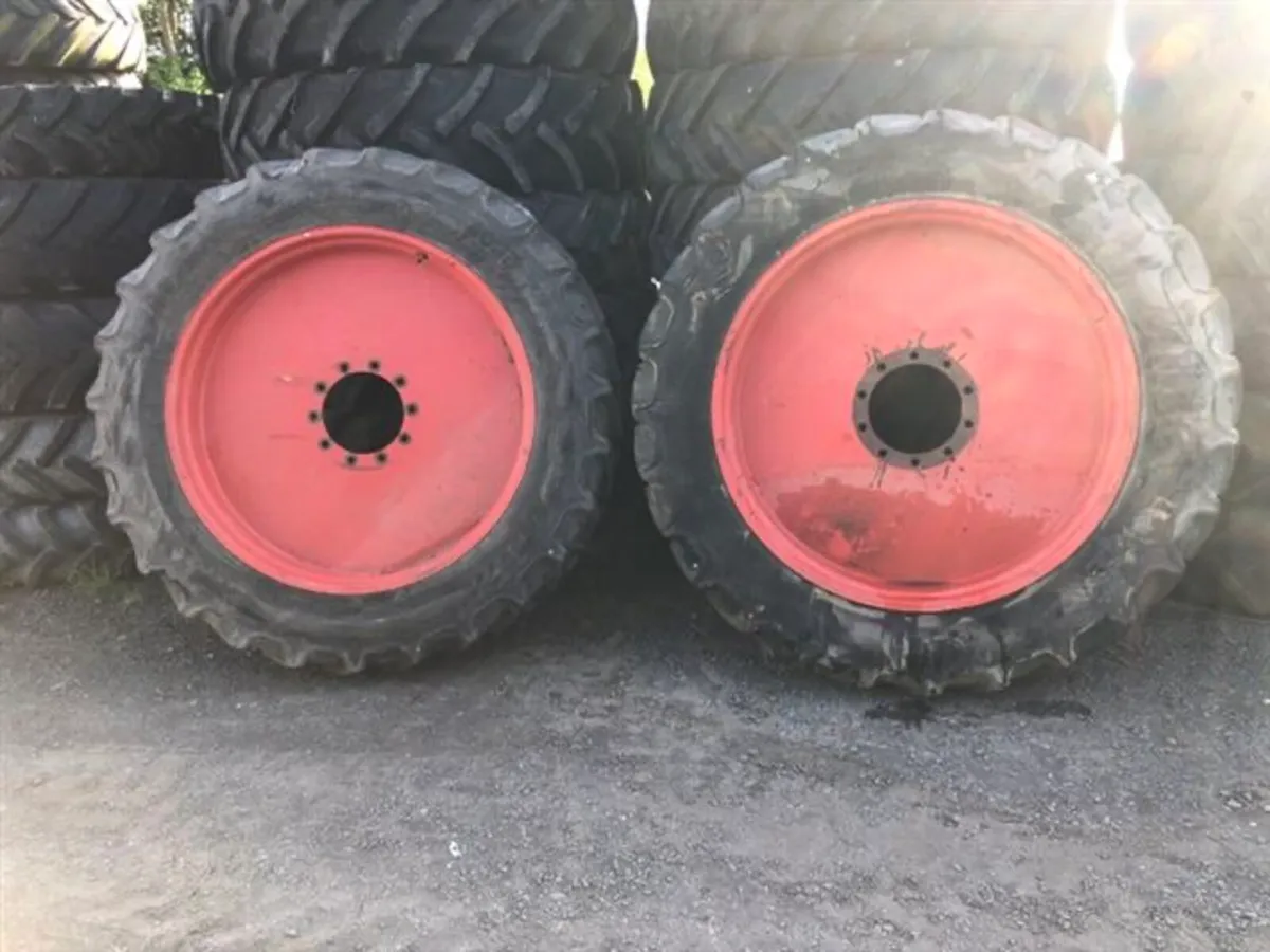 Full Set Row Crop Wheels- 380/90R46 & 380/85R30 - Image 2