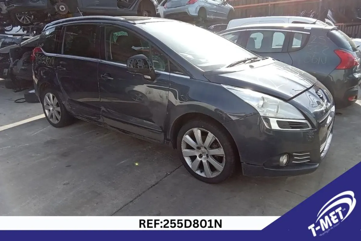 2013 PEUGEOT 5008 BREAKING FOR PARTS - Image 2
