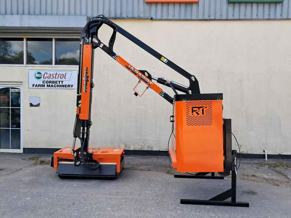 New RT ProArm Telescopic Hedgecutter - Image 3