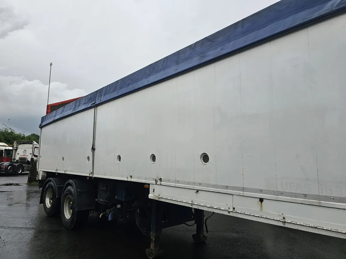 Untied blower trailer - Image 2