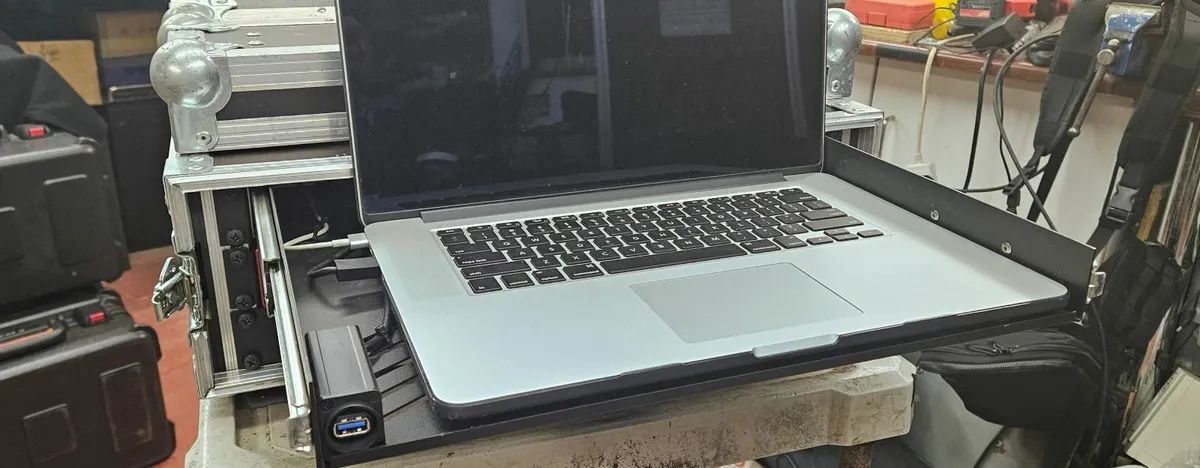 Multitrack Playout Rack - Image 1