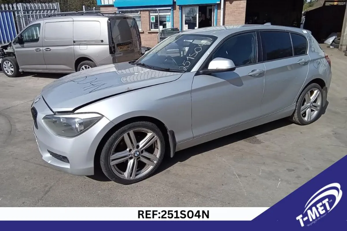 2012 BMW 1 SERIES BREAKING FOR PARTS - Image 1