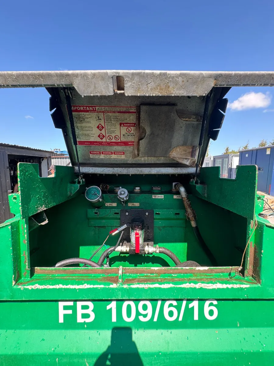 Conquip 2000 Litre Single Axle Bunded Fuel Bowser - Image 3