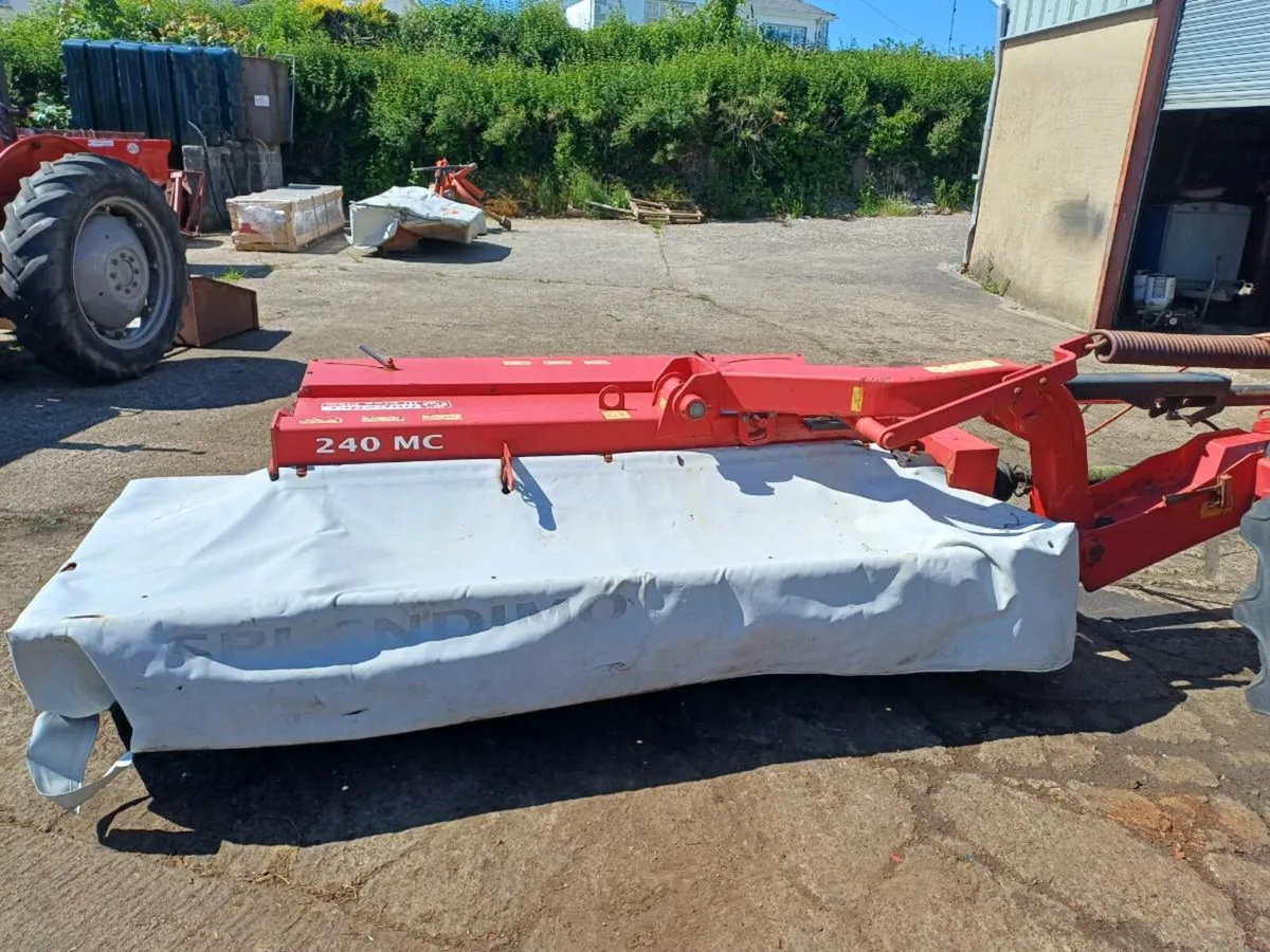 Lely 240mc mower 8ft mower - Image 1
