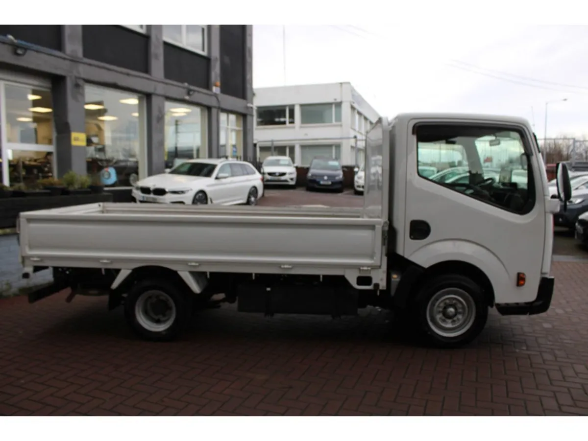 Nissan Cabstar 1.5 Tonne 3 Seater Dropside Pick U - Image 3