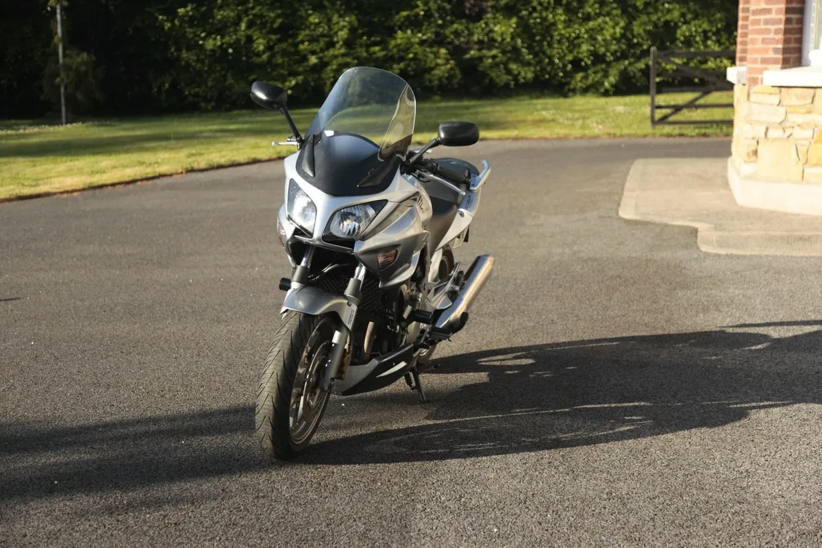 Honda CBF1000 2011 - Image 2