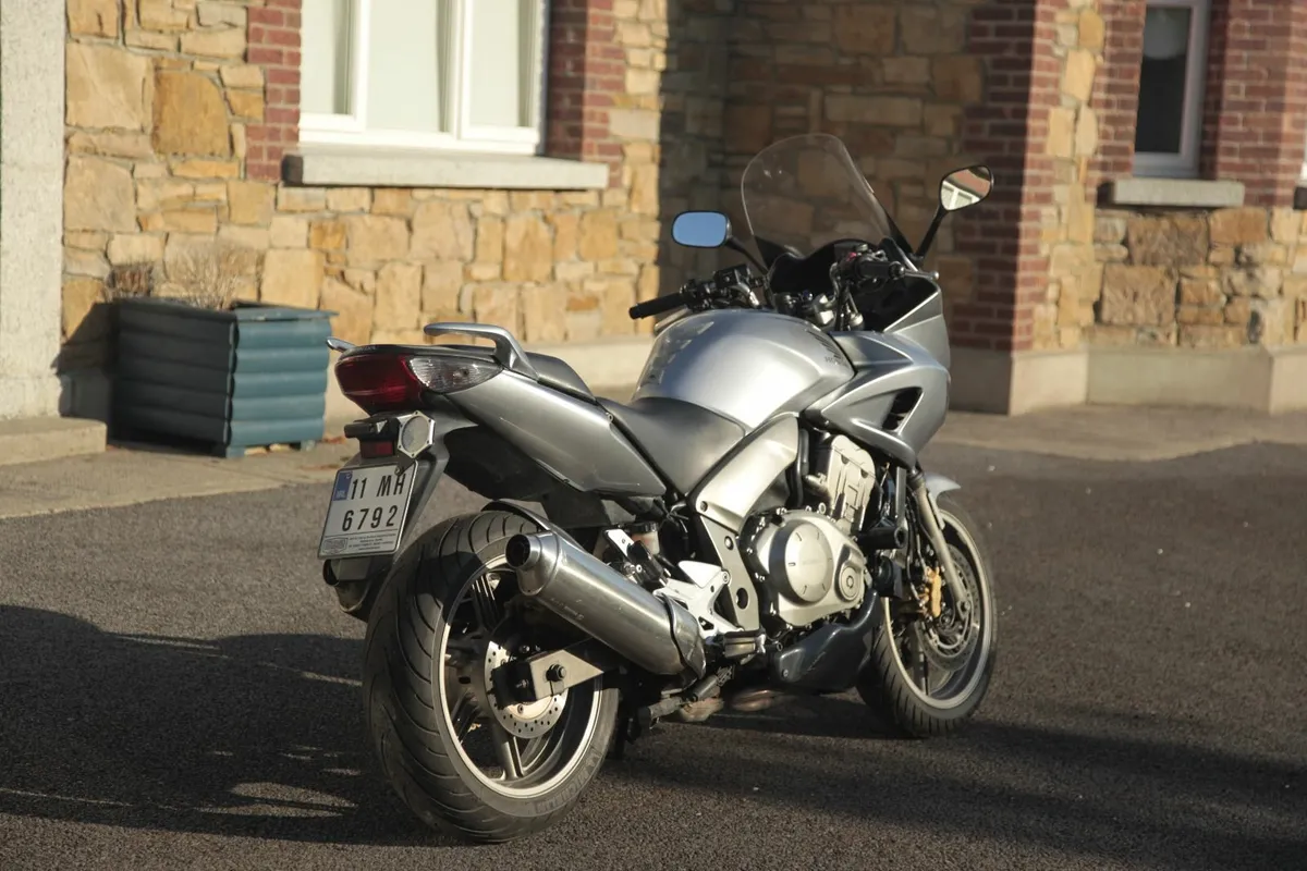 Honda CBF1000 2011 - Image 4