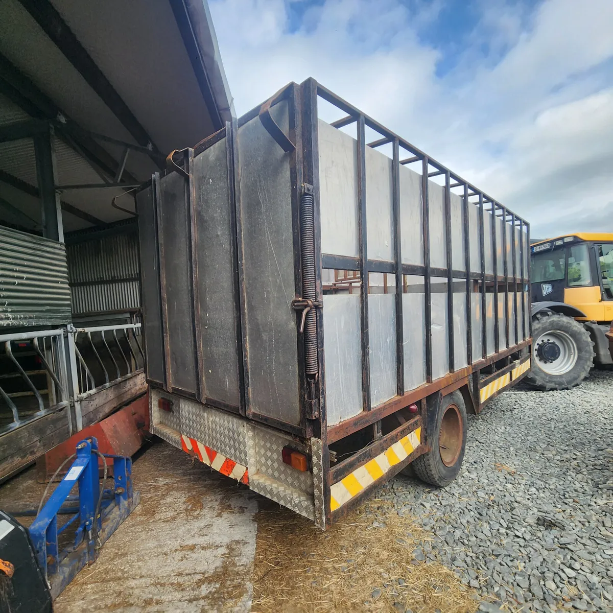 Tractor Cattle trailer 18ftx 8ft - Image 4