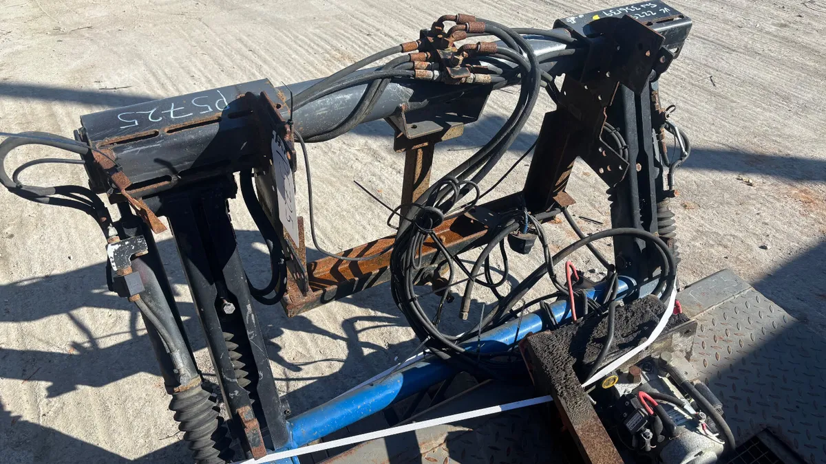 500kg Tail Lift to suit small truck - Image 4