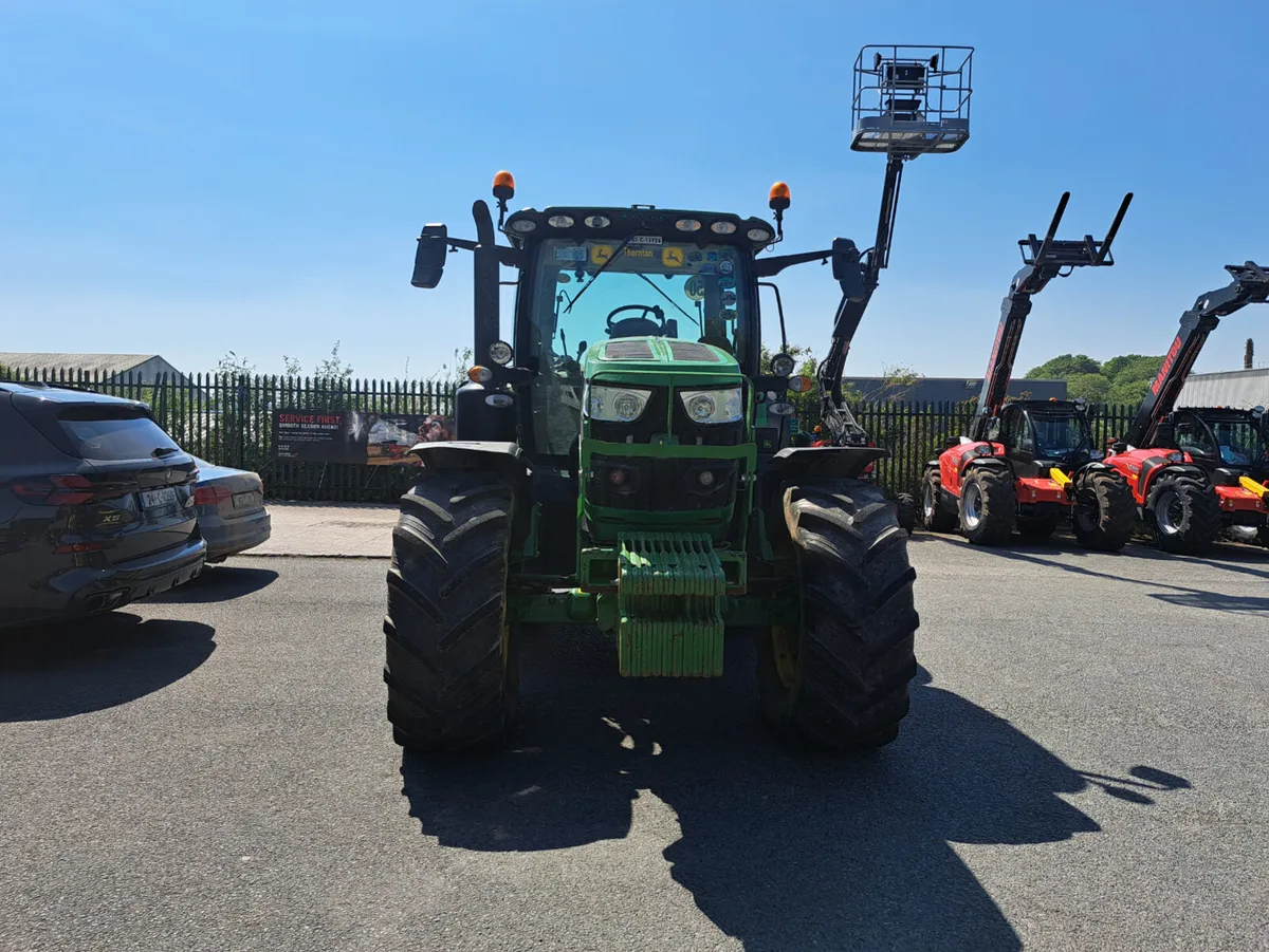 2016 John Deere 6155R - Image 4