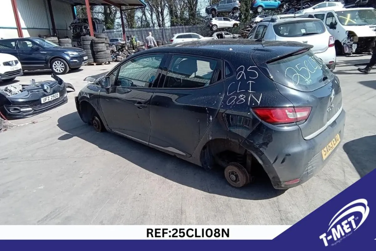 2013 RENAULT CLIO BREAKING FOR PARTS - Image 4