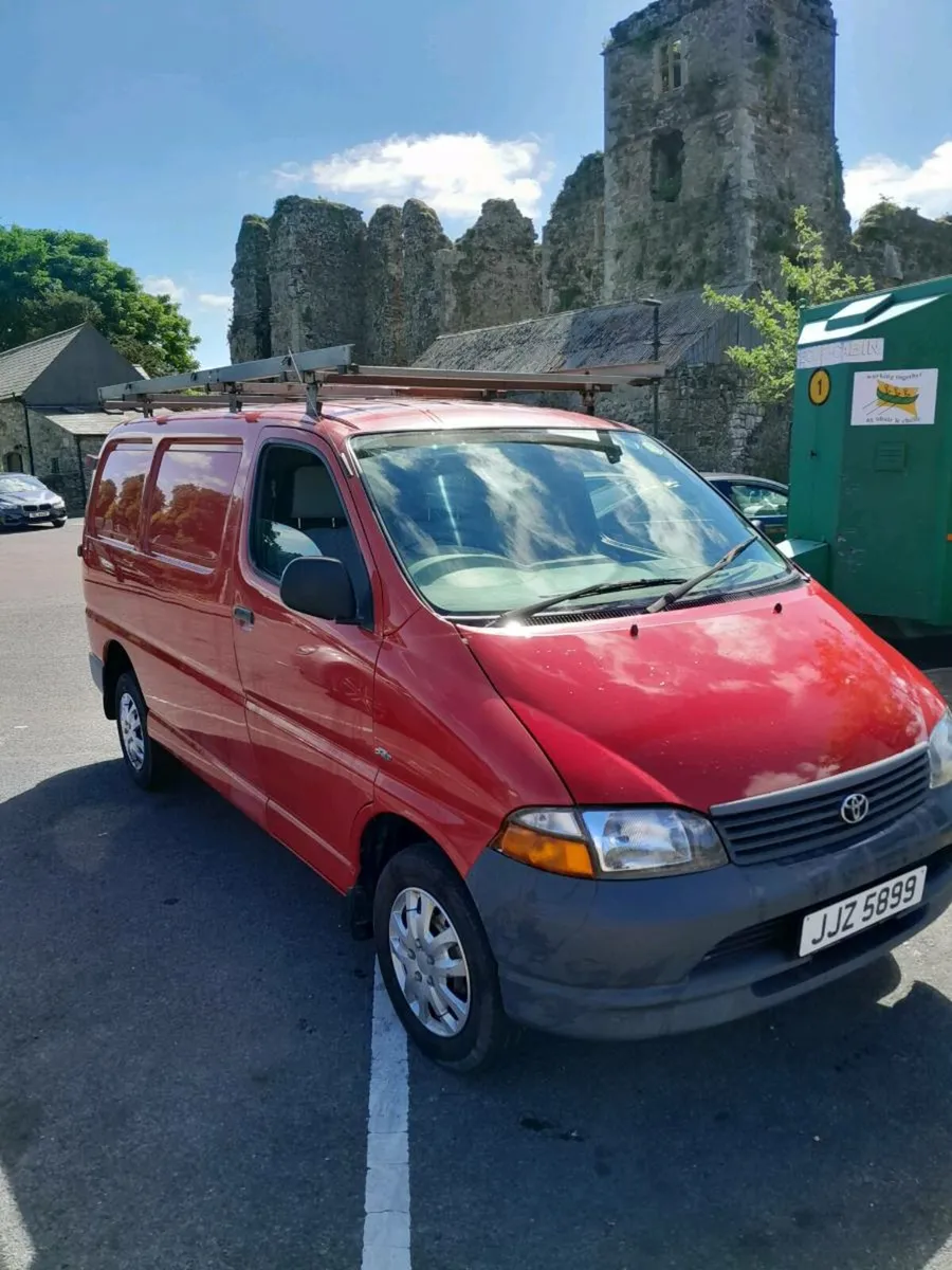 Toyota Hiace - Image 2
