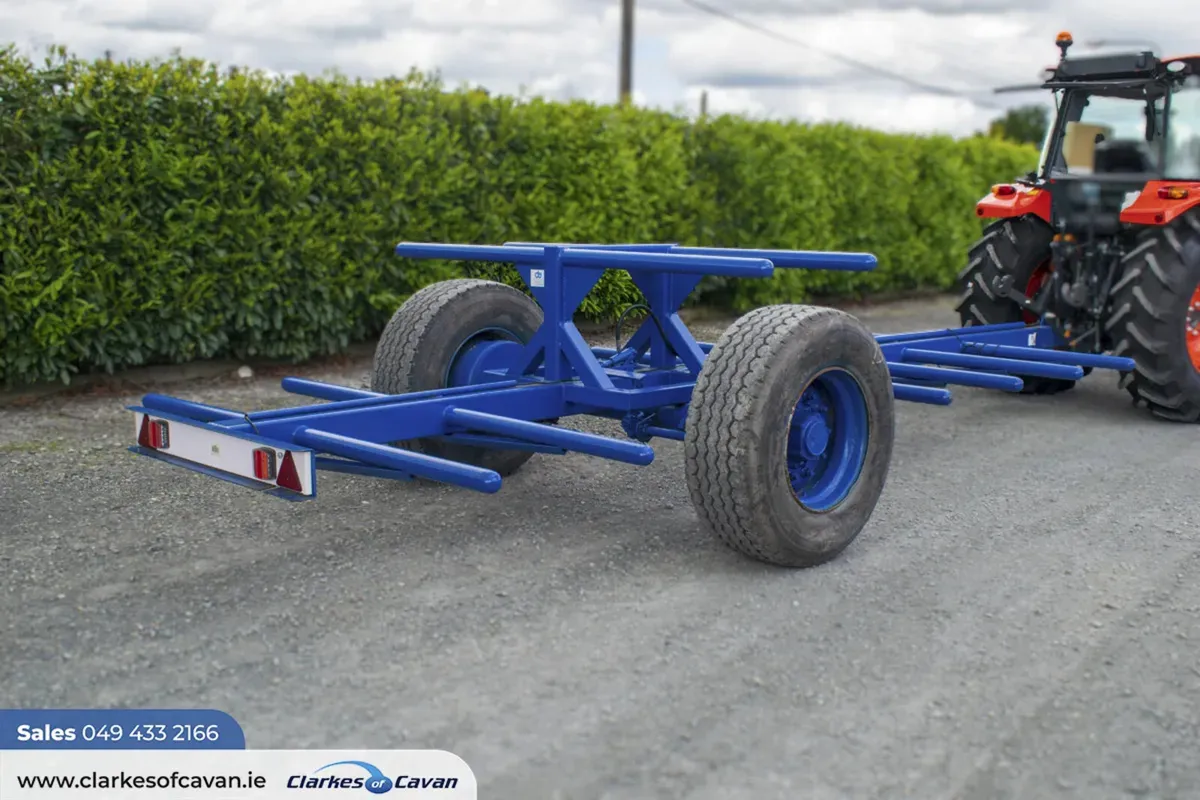 New Dowd Engineering Bale Trailer - Image 4