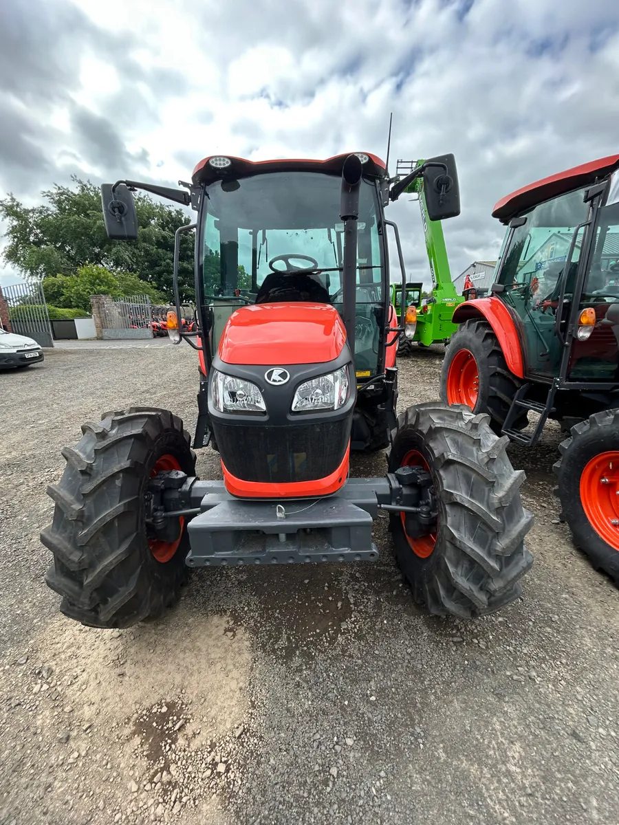 New Kubota M4-063 Tractor - Image 4