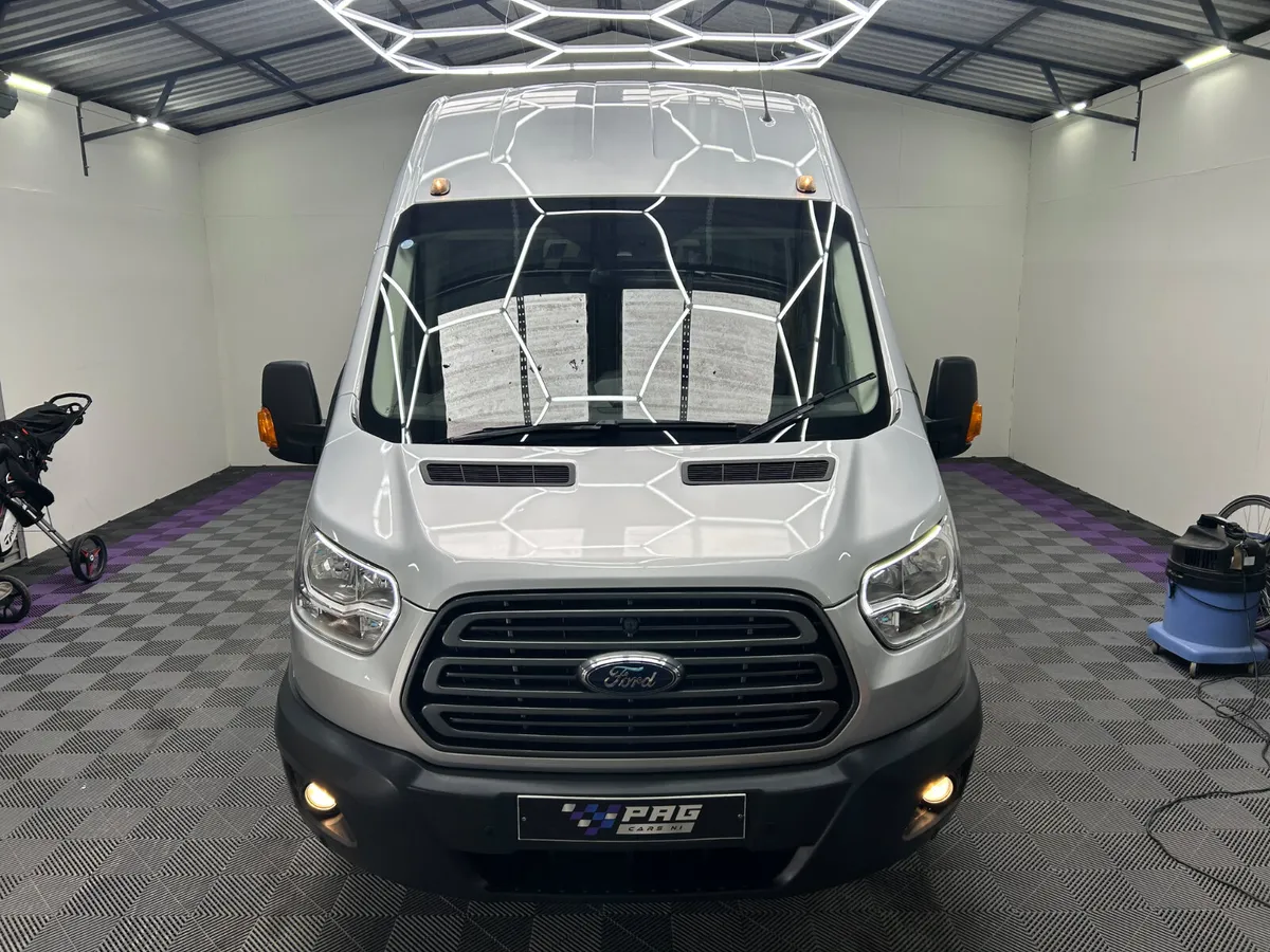 2018 FORD TRANSIT 2.2 460 17 SEATER MINIBUS TREND - Image 3