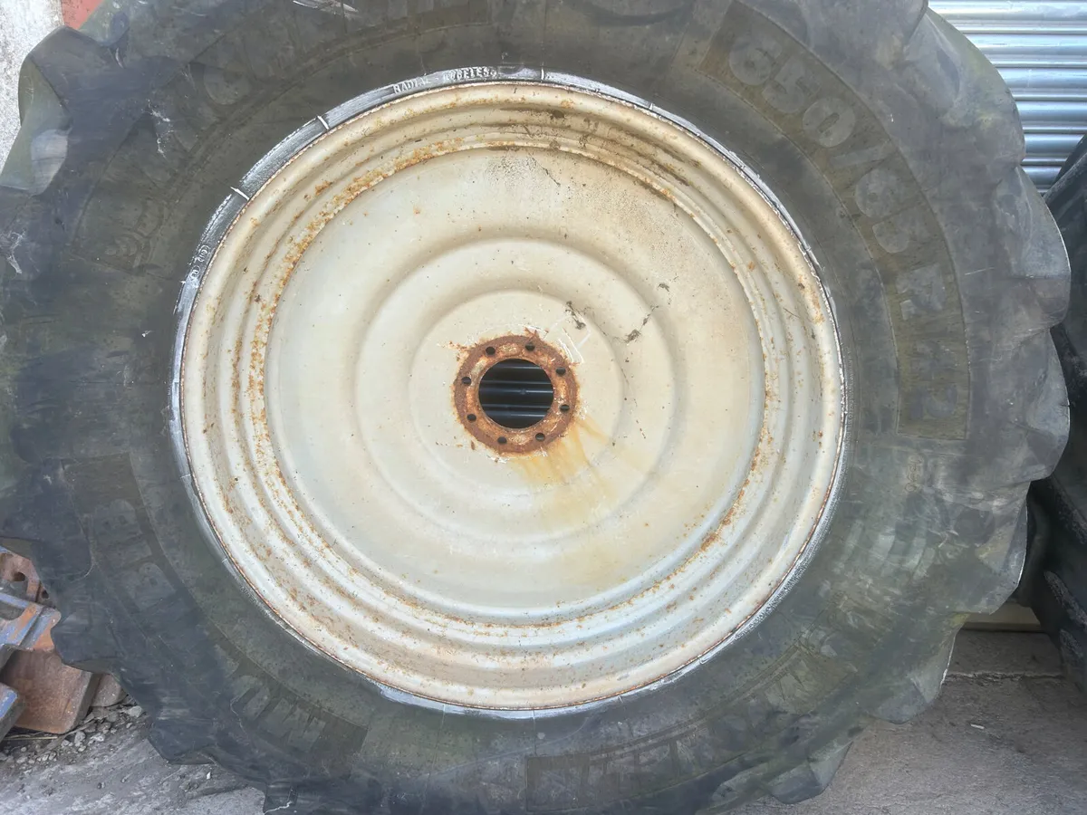 650/65/42 wheels - Image 2