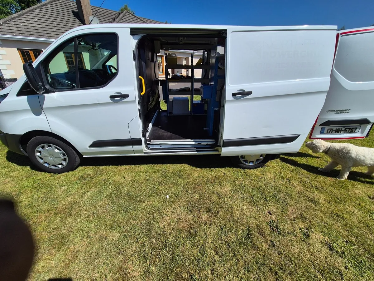 Ford Transit Custom 2017 - Image 4