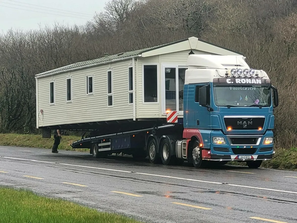 Mobile home transport - Image 1