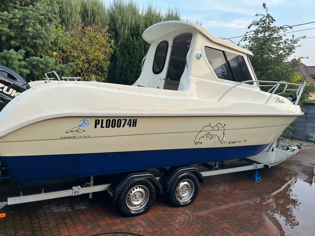 Price drop!!!Pilot hause 650 with 200hp Suzuki - Image 1
