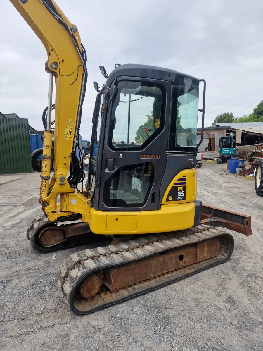Komatsu  55 - Image 2