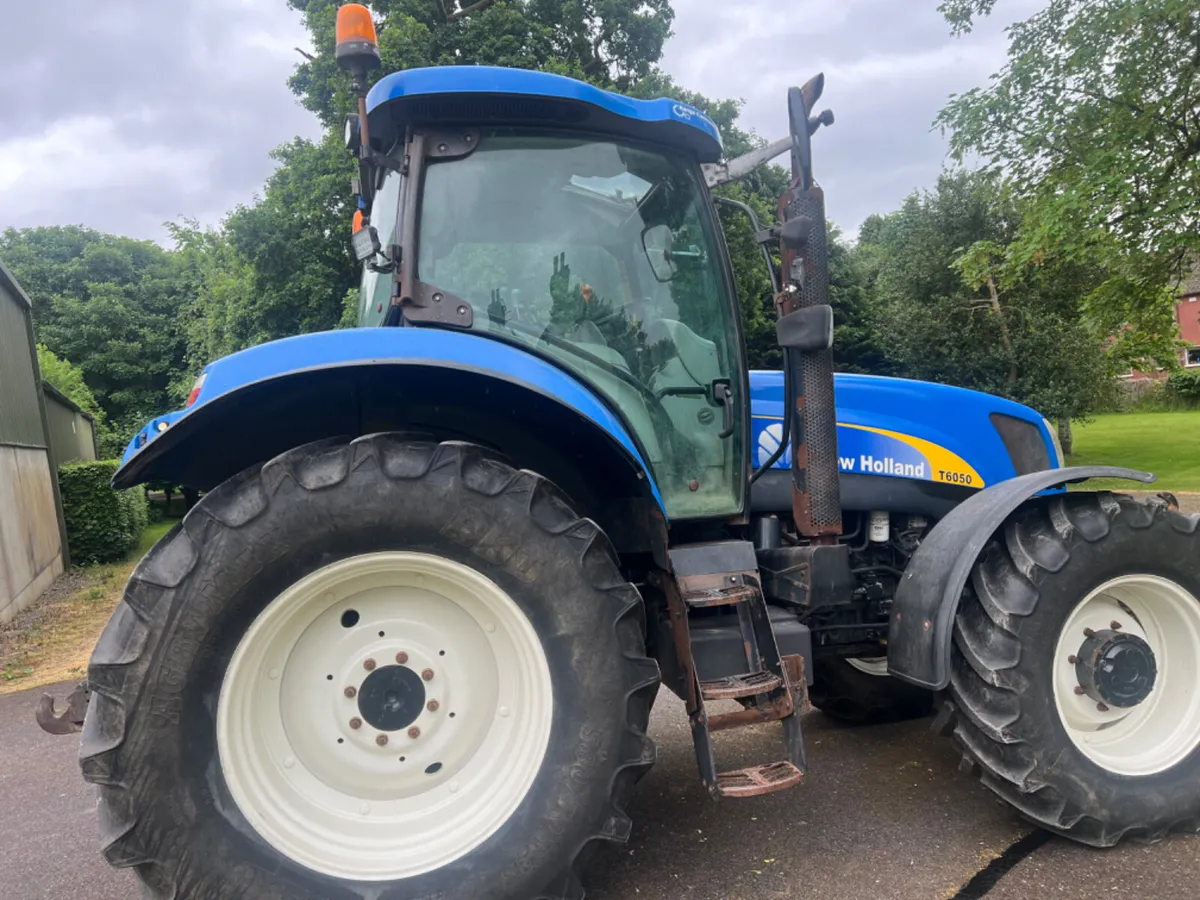 NH T6050 R.C. - Image 2