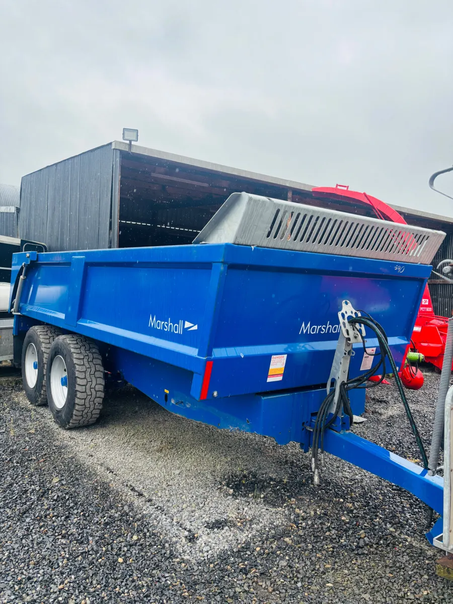 Marshall Dump Trailer - Image 1
