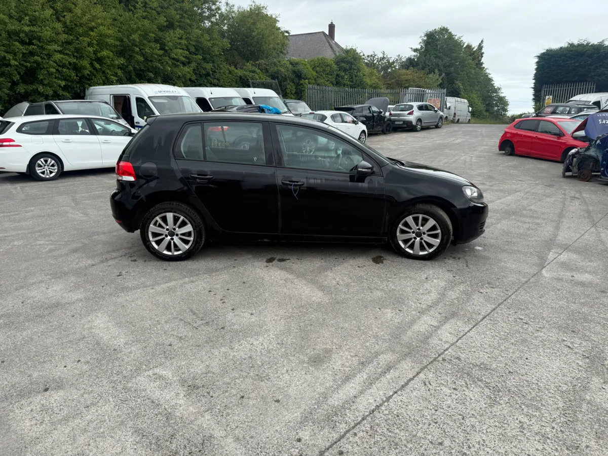 2011 VW Golf 1.6 TDI - Image 3