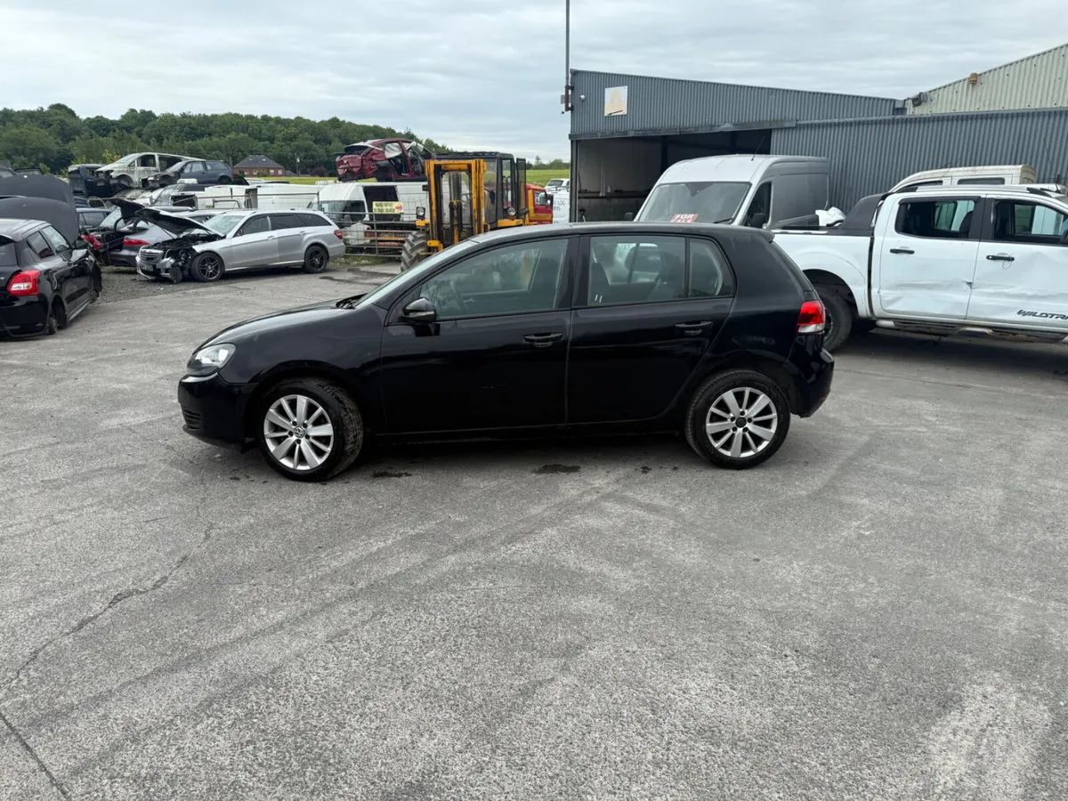 2011 VW Golf 1.6 TDI - Image 4