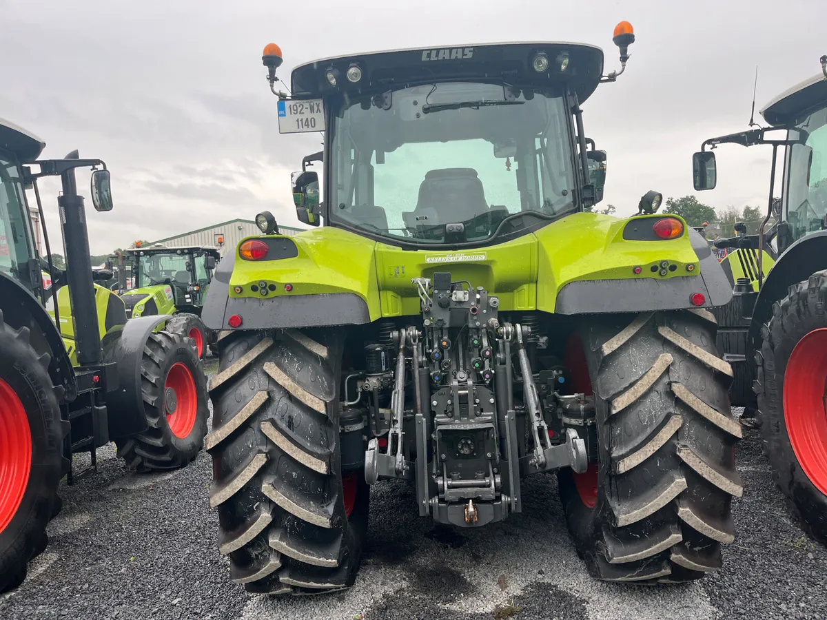 Claas Arion 610 - Image 4