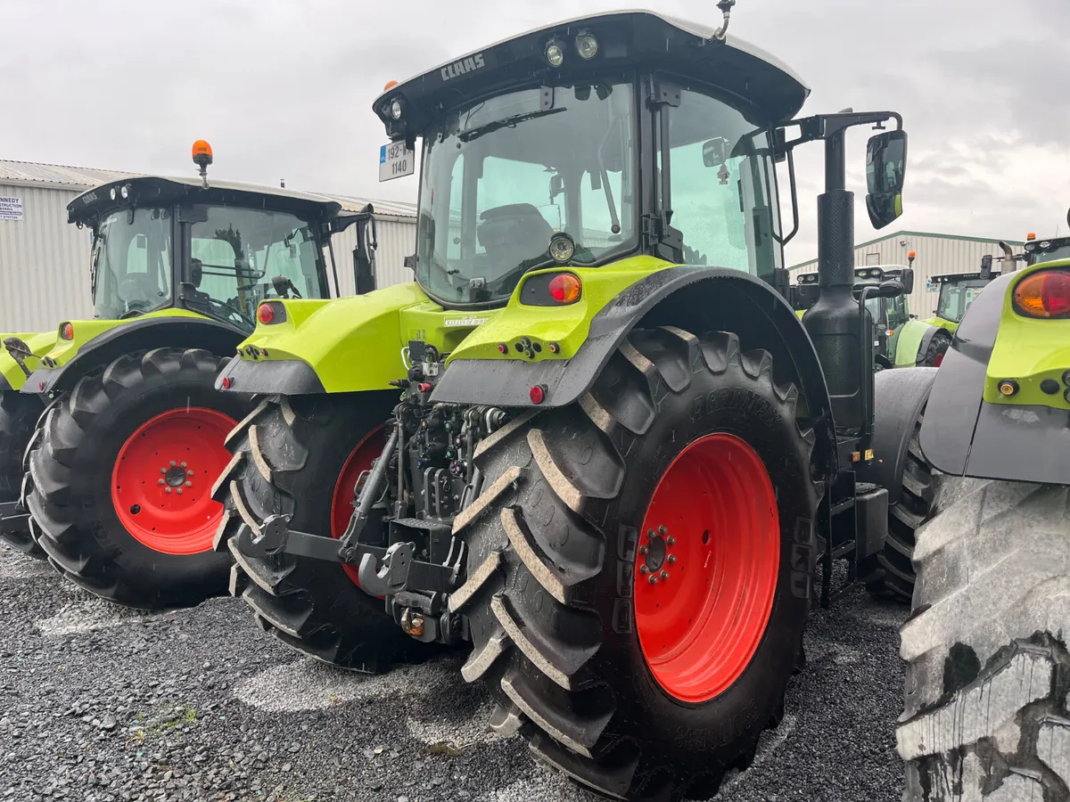 Claas Arion 610 - Image 3