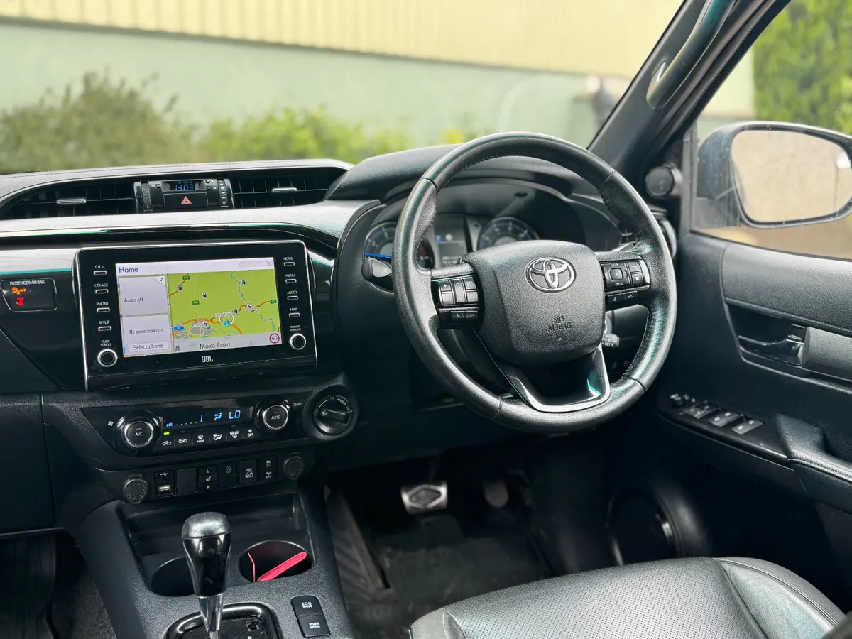 Hilux 2021, 2.8 Auto, Invincible X, NI Vehicle - Image 3