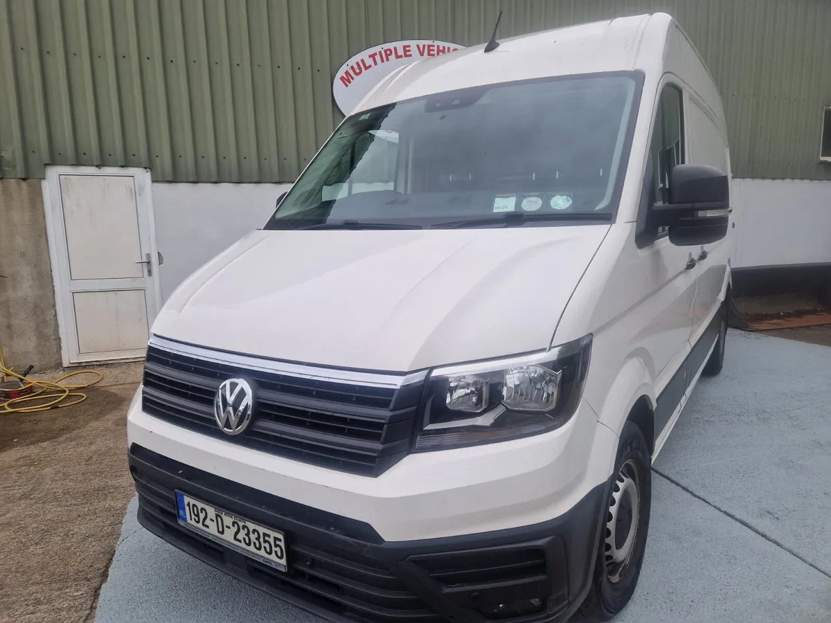 VOLKSWAGGON CRAFTER - Image 1