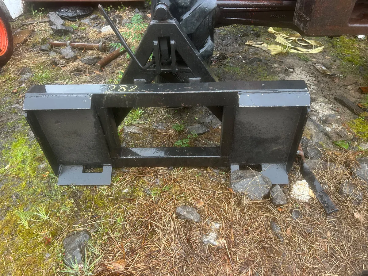 Skidsteer to A frame - Image 2
