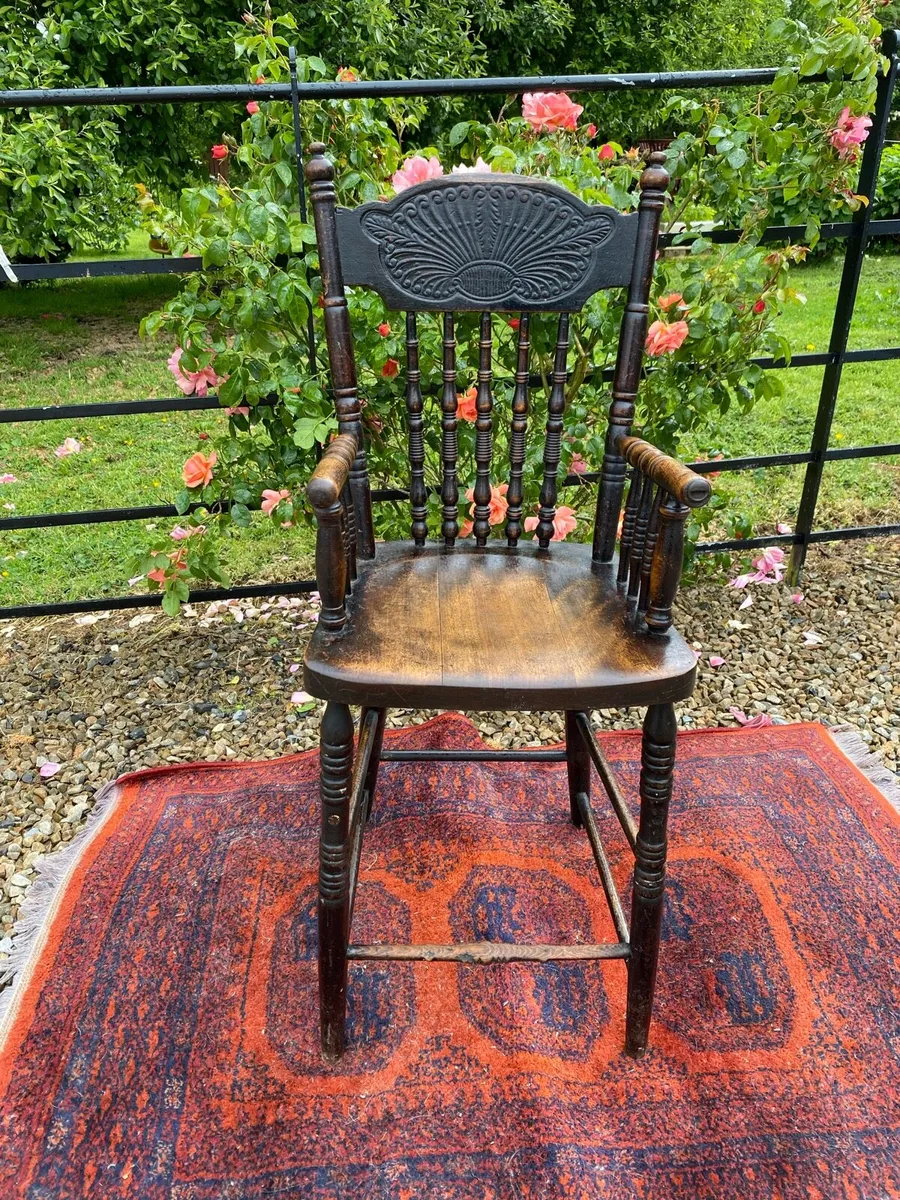 Antique child’s high chair - Image 1