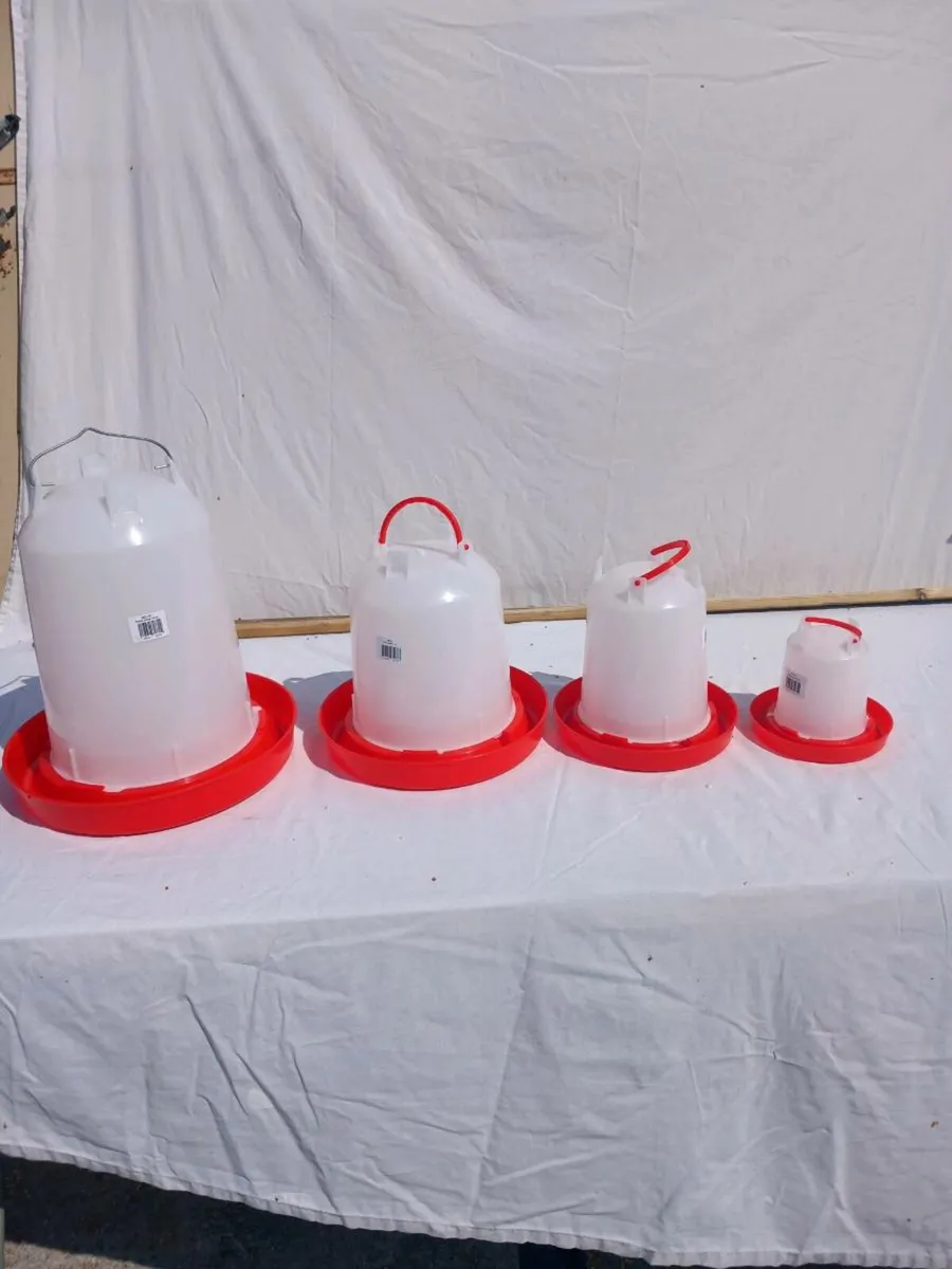 30ltr water drinker on legsy - Image 4