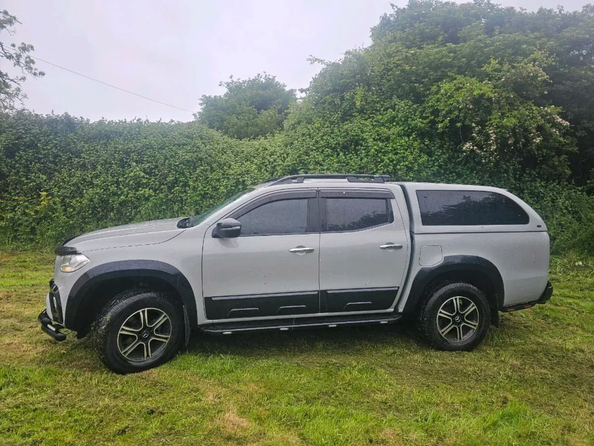 Mercedes Benz X-Class - Image 2