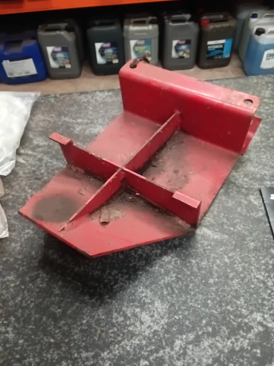 BREAKING MARANGON MOWERS - Image 4