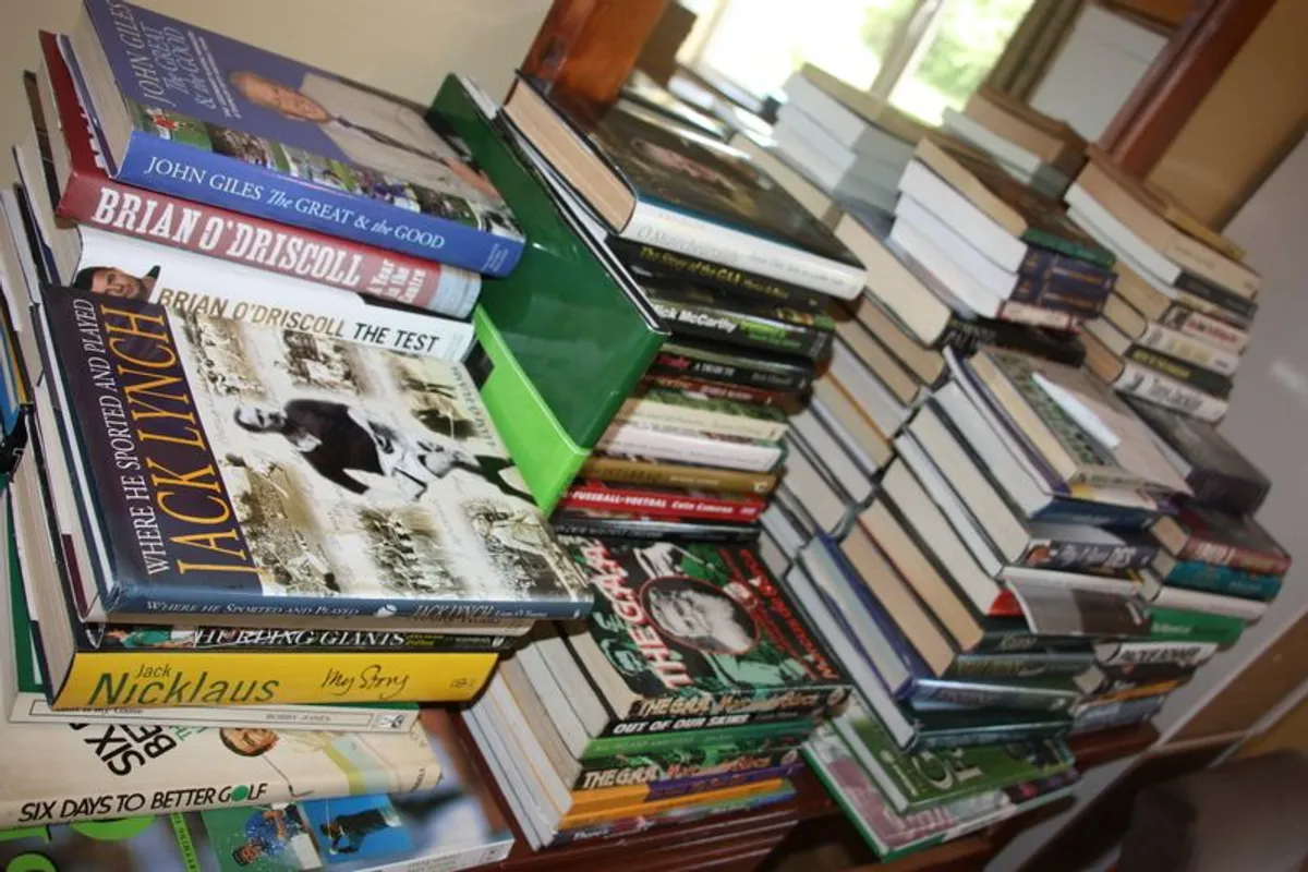 5,000 books for sale - Image 4