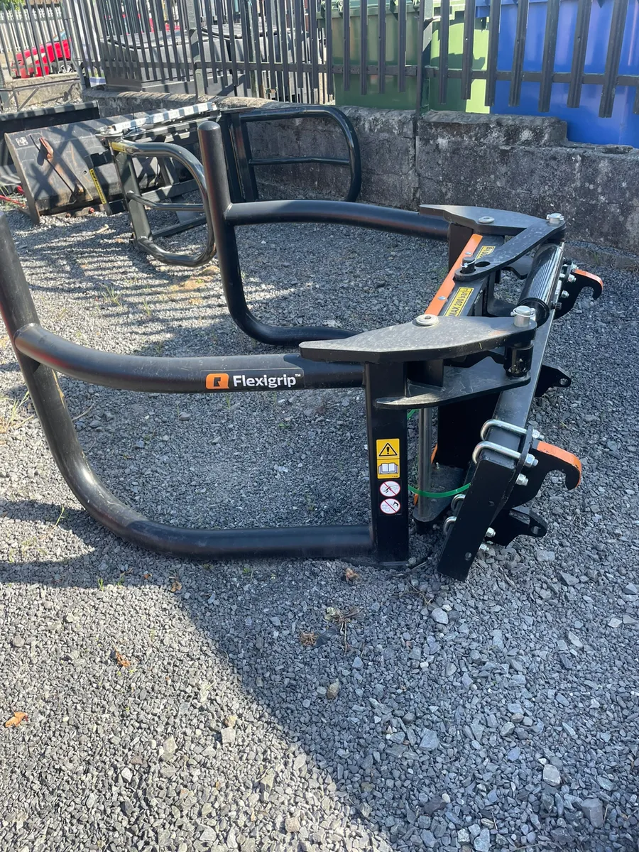 Bale soft hands - Image 2