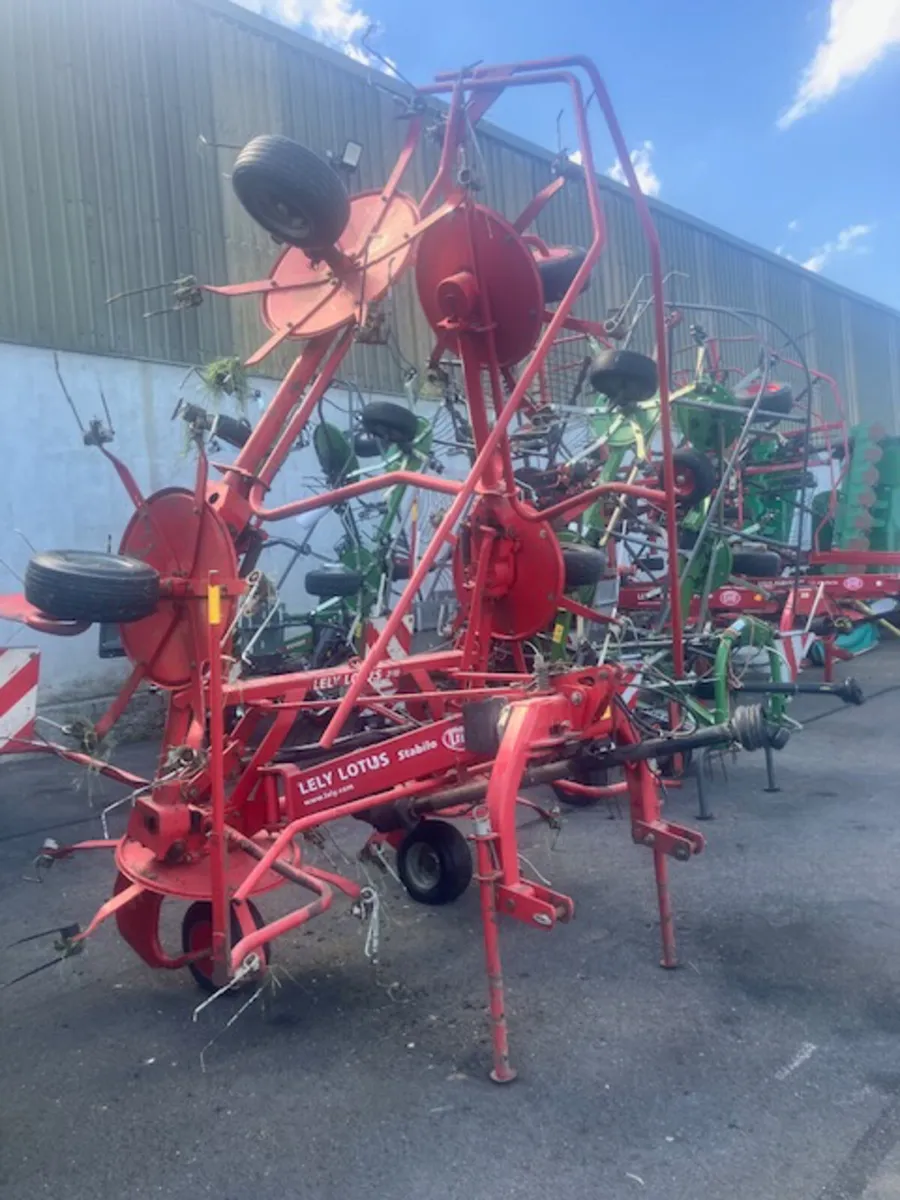 Lely  Lotus 770 Tedder - Image 1