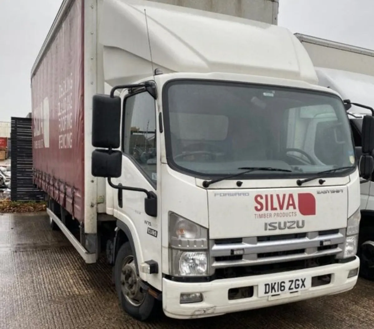 Isuzu Forward 2016 - Image 1