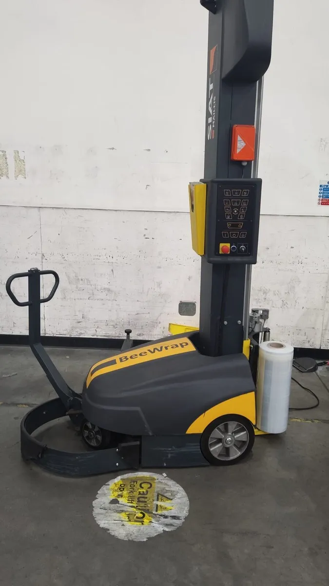 Pallet Wrapper Pallet Wrapping Machine Robot !!