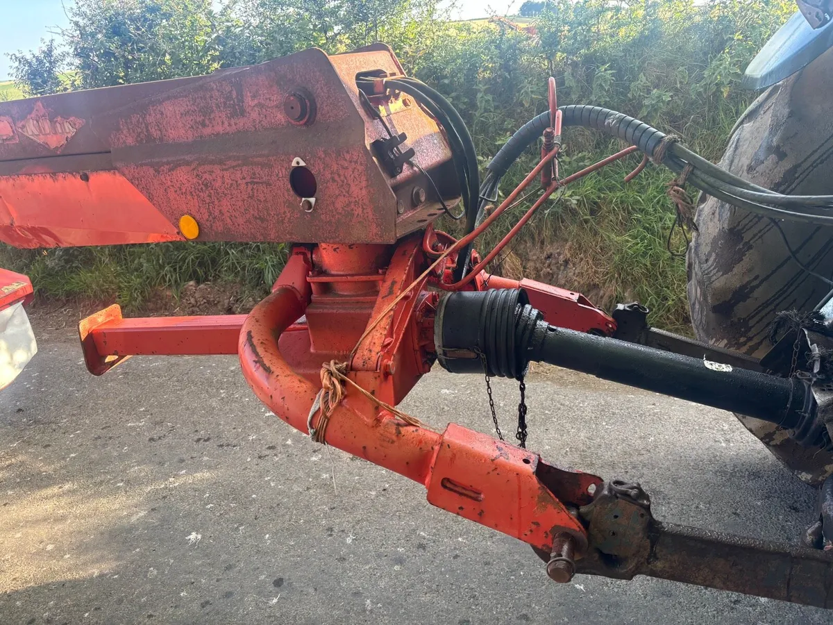 Kuhn Mower - Image 4