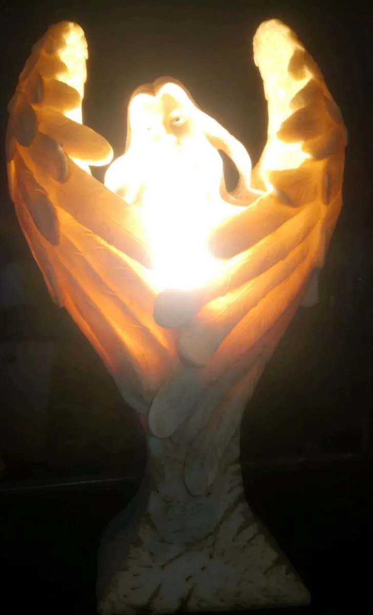 Angel wing Nemesis lamp - Image 2