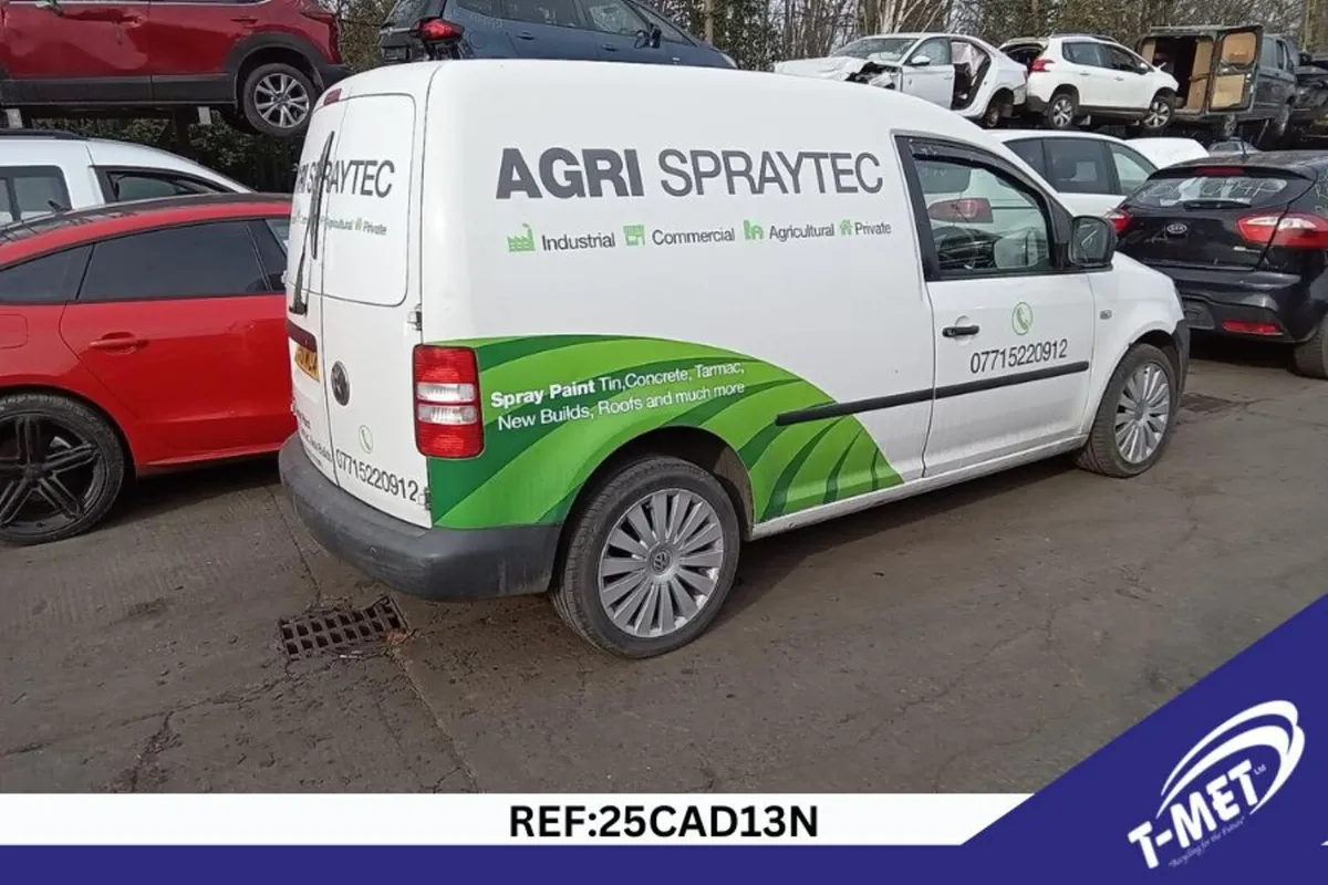 2011 VOLKSWAGEN CADDY BREAKING FOR PARTS - Image 3