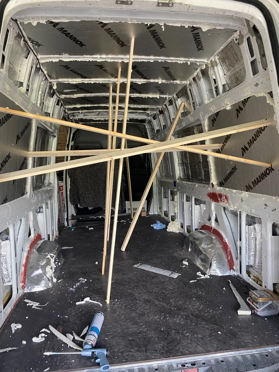 VW Crafter Campervan - Image 4