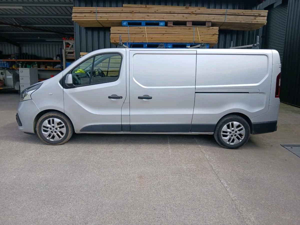 Renault trafic sport van - Image 3