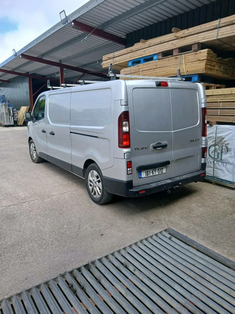 Renault trafic sport van - Image 4