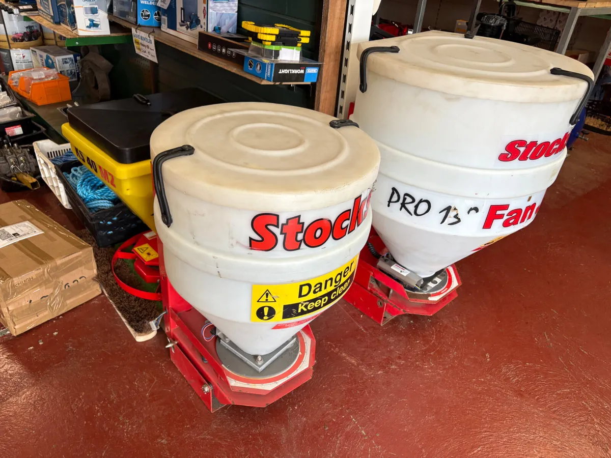 Stocks Seeders Broadcasters - Image 1