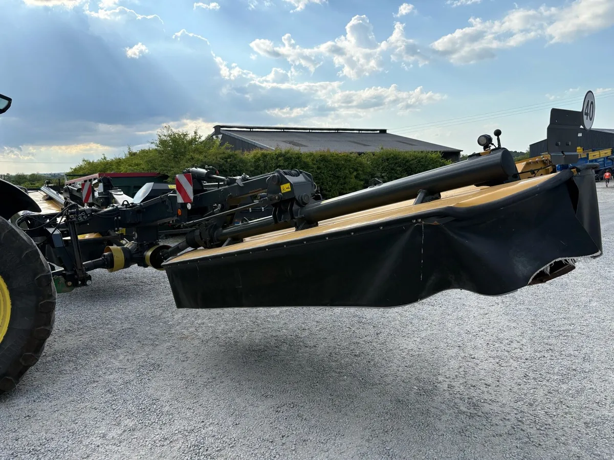 Tanco M9 - Butterly Mowers - Image 3